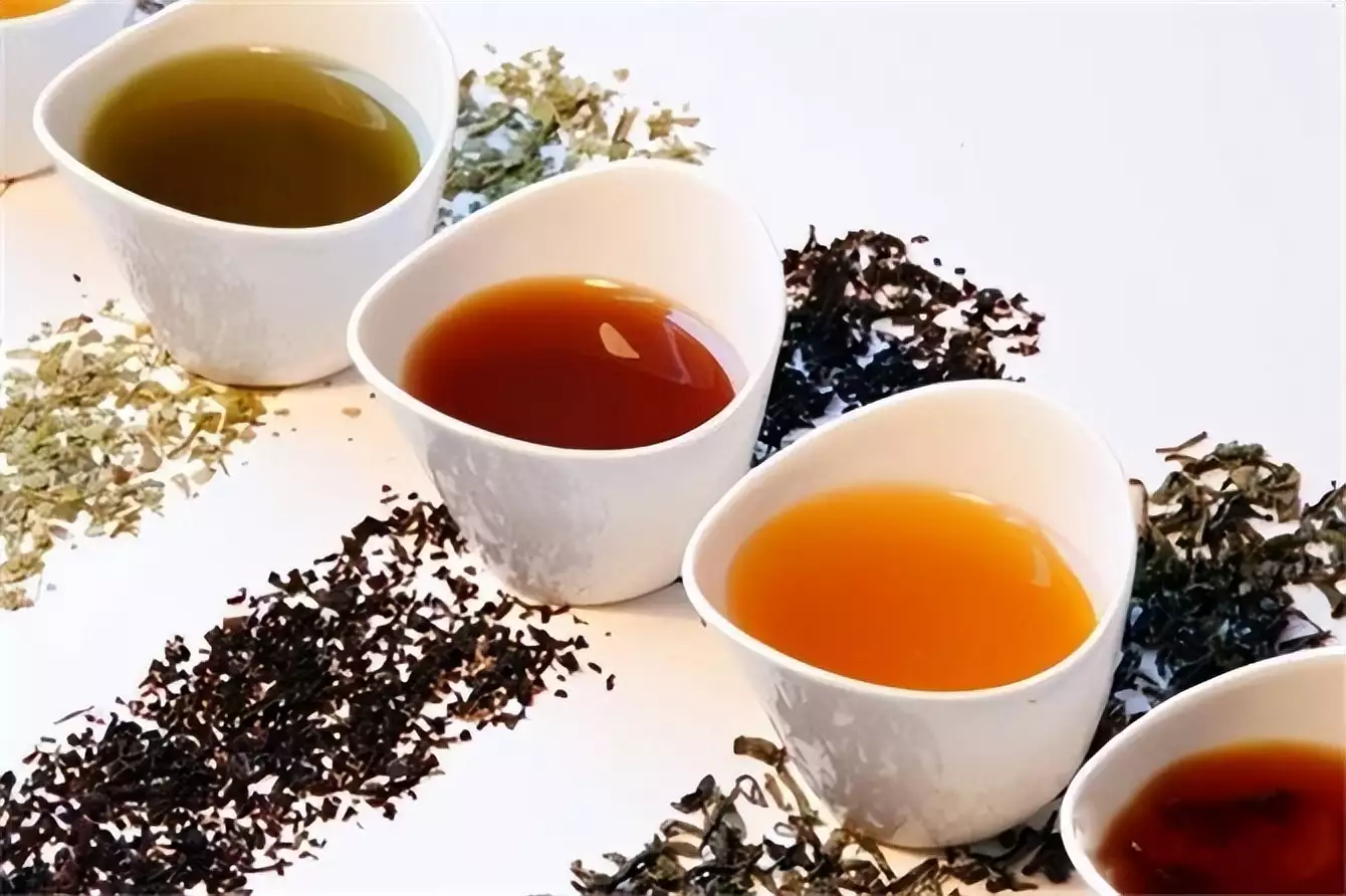 乌龙茶属于红茶还是绿茶？红茶绿茶乌龙茶，都有啥区别？你真的会吃蔬菜吗？蔬菜上这4样东西，别再随意丢掉了，营养更高