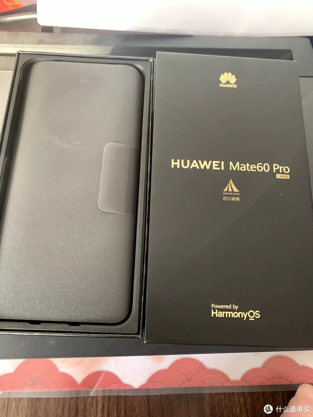 华为mate60pro使用体验暗夜与黎明：老陈中计了！林少白养鸽子是个局，大妈妈身份不简单（