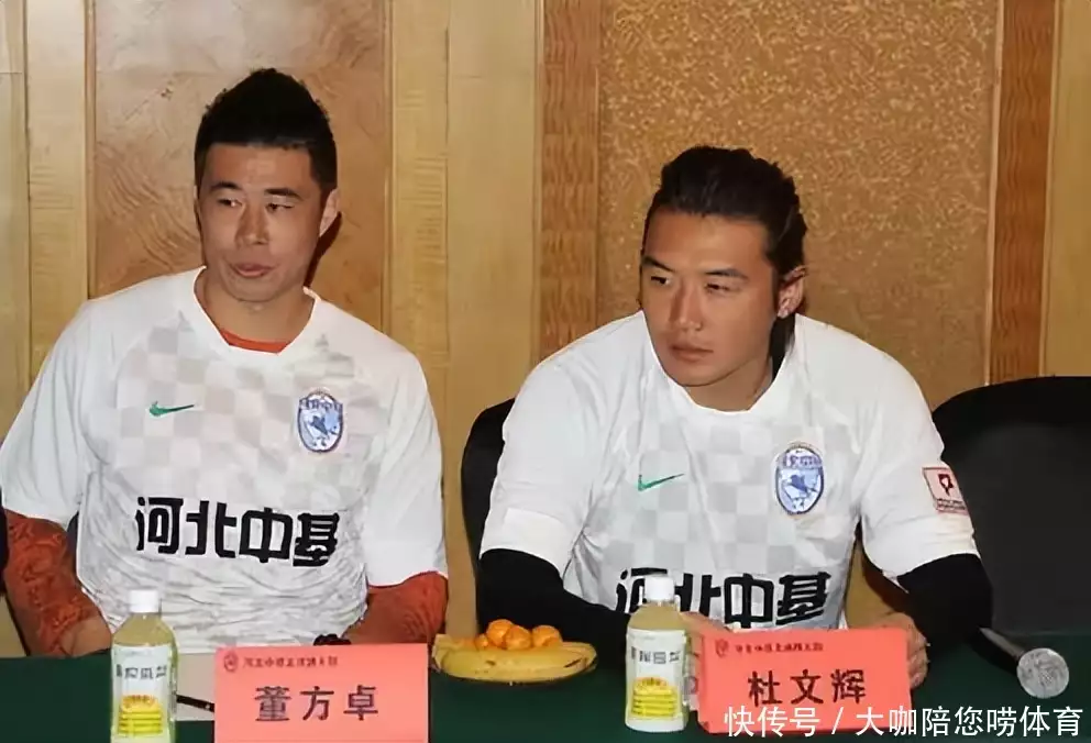 发财了!前球星偷窥C黄绢订阅直播,几分钟狂赚几千元,惨遭举报胖猫女友谭竹众多自拍照流出,怪不得能把女方给吸引住(图4) 发财了!前球星偷窥C黄绢订阅直播,几分钟狂赚几千元,惨遭举报胖猫女友谭竹众多自拍照流出,怪不得能把女方给吸引住(图4)