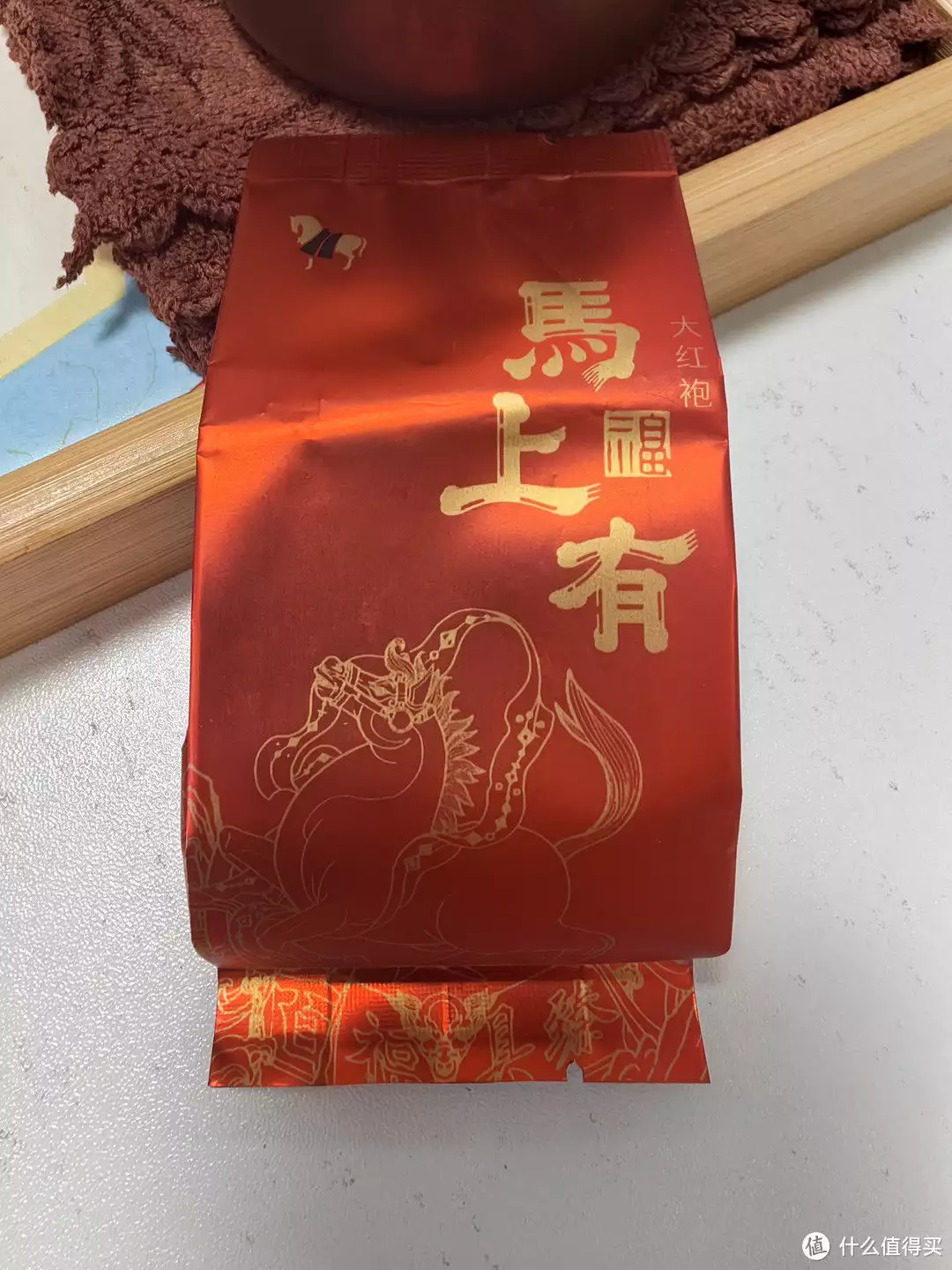 【品茶笔记】 篇八：八马茶叶·马上有福·大红袍史上最惨童星，被奶奶囚禁11年打抑制生长剂，成家中一个摇钱树-第3张图片-福建名茶