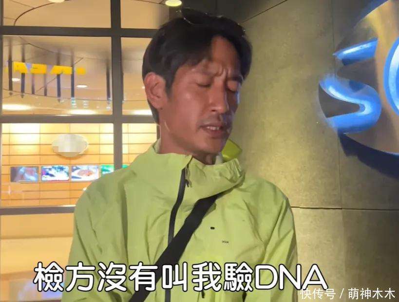 男星唐治平73岁母亲自杀案升级！儿子依旧拒绝认尸，当众下跪控诉