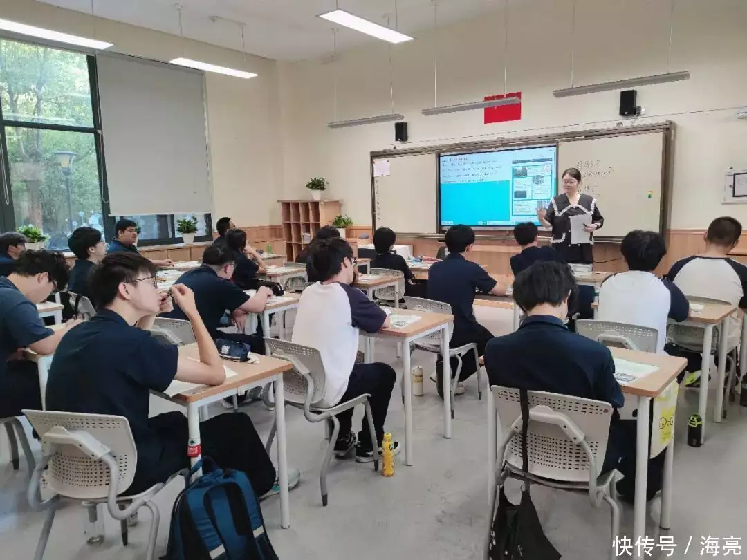 海亮教育_海亮外语中学丁茜老师教育传承_海亮教育反哺教育故事