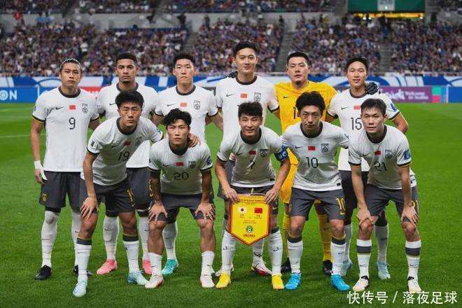 0-7之后！300+记者齐聚国足发布会！是真讽刺还是真期待？