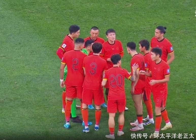 国足2-1险胜印尼夺18强首胜！拜合拉木张玉宁建功，出线重燃希望