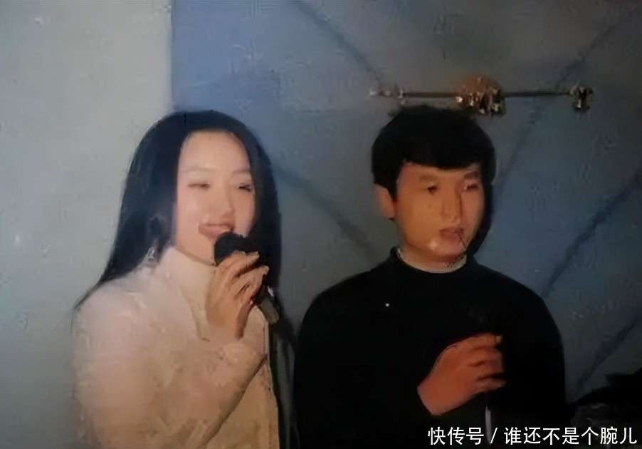 曾毁了杨钰莹的赖文峰，如今携妻子直播蹭热度，这钱挣得不烫手吗