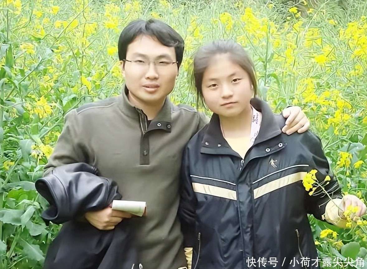 20年前，带着弃婴妹妹读大学，在学校捡破烂的河南男孩，如今咋样