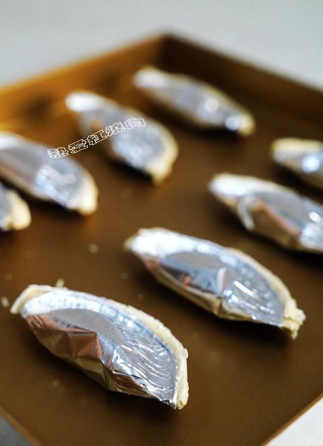  用料|不用黄油不用开酥，用它做的点心外酥里嫩层次多，用料简单零难度