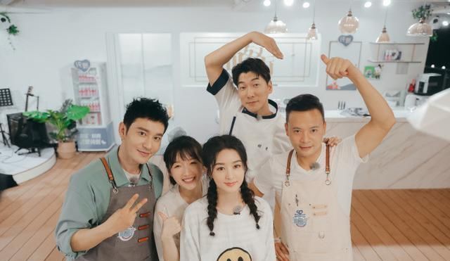  节目组|赵丽颖工作室发文，不满意节目组抖黑料，与《中餐厅》正面开撕！