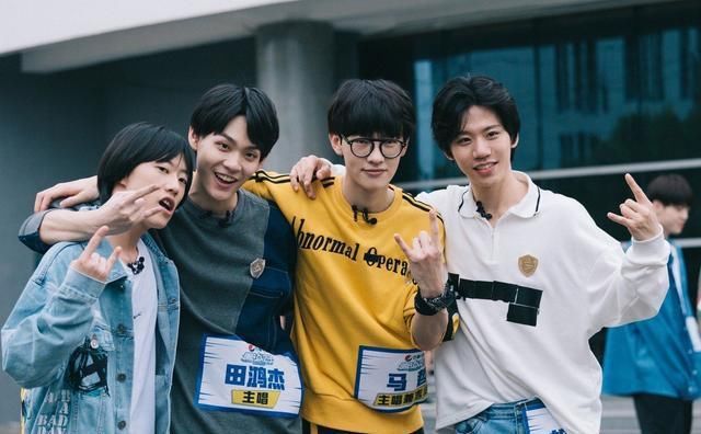  内幕|艺人直播当场穿帮，社交平台竟自动“更新”动态，惊现节目组内幕