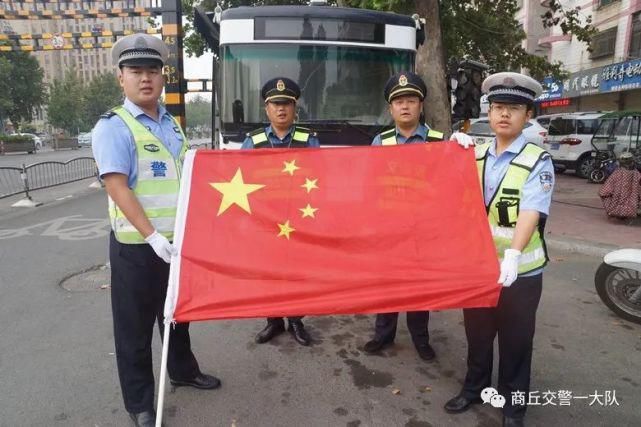 堵车|1007 直播｜堵车？事故？温暖！坚守！