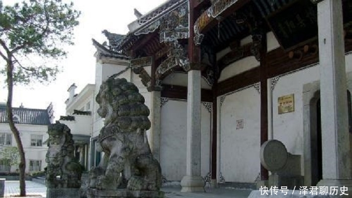  下令|光绪派人拆掉一祖坟，家族后人拿出一牌匾，光绪看到后下令撤退