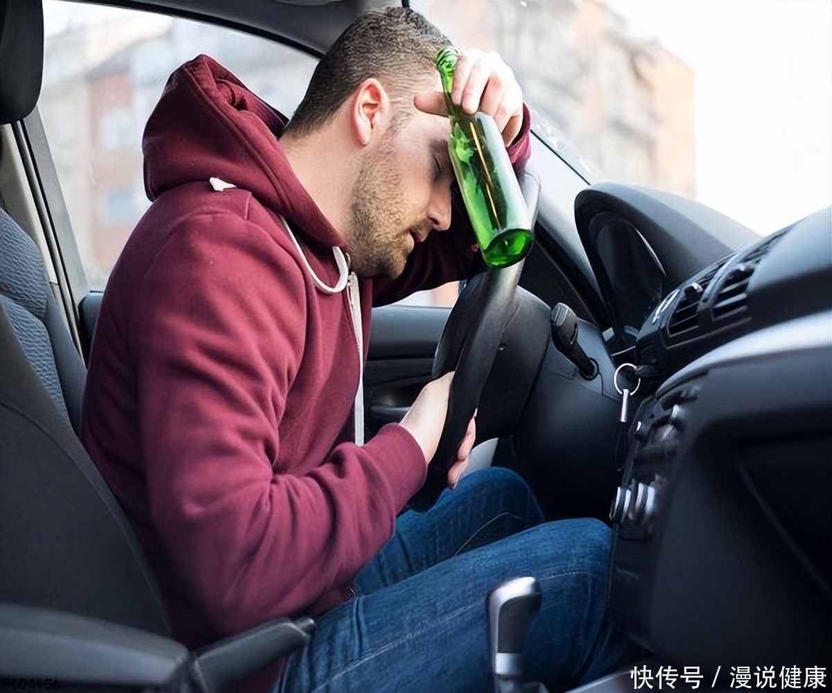 吃了带有酒精的食物算不算酒驾(全国拒绝酒驾日：除了酒精，吃了这4种食物可能会被“误酒驾”)