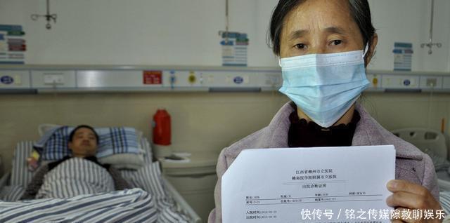 夫妻|新郎接亲途遭车祸致瘫，获赔80万，新娘离婚要分40万！法院这样判