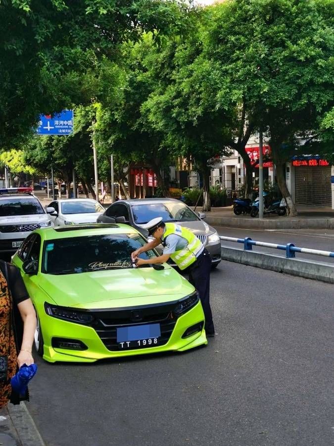 专项整治行动|开车打手机、车辆违停等行为，这一个月内在重庆江北都会被严查