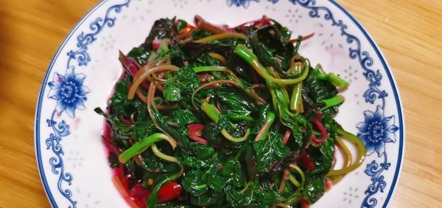 营养|这道菜夏天才有,农村老人称它为“长寿菜”,才3元1把,太便宜了
