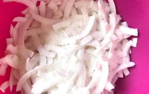  椰子|它是“维C之王”，皮肤黑要多吃，抑制黑色素生成，扔了太可惜