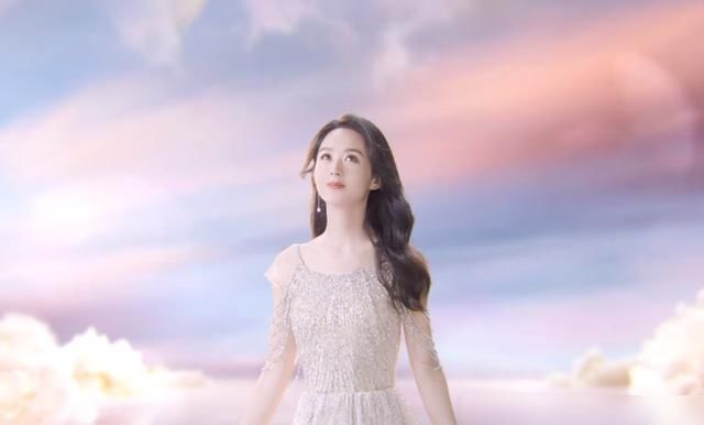  预告|《中餐厅4》预告，黄晓明店长变身为船长，赵丽颖新造型却很吸睛