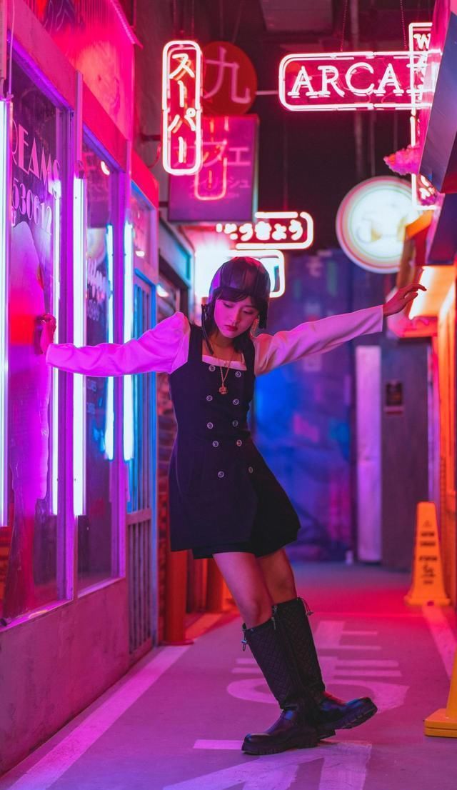 长裙|沈月穿搭土气？长裙搭配飞行帽元气满满，时尚大气又洋气十足