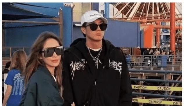  差距|萧亚轩素颜长啥样？卸掉浓妆差距太大，小16岁男友真的不介意吗？