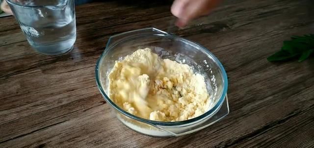  粗糙|你试过玉米面饭团吗？粗细搭配更营养，口感细腻不粗糙