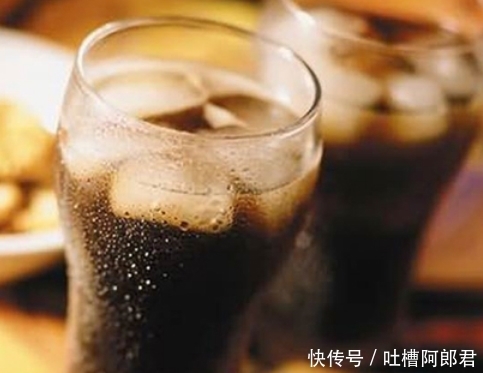 个个|父母眼中的5大“垃圾食品”，辣条都没上榜？小孩们个个爱不释手