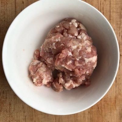  家常|家常快手锅贴你这么做，好吃到停不下来