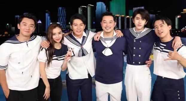  嘉宾|《奔跑吧》才收官不久，导演就官宣第9季，看到常驻嘉宾后：学生党笑疯了