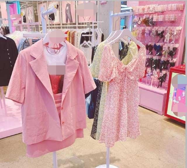  知名品牌服|照片和价格：韩国的服装店，是什么样的？