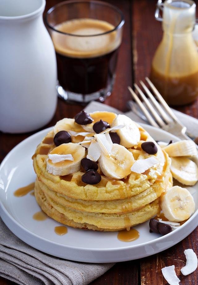  可口|小米酸奶松饼｜懒人早餐食谱：快手简单0难度，松软可口真香甜！