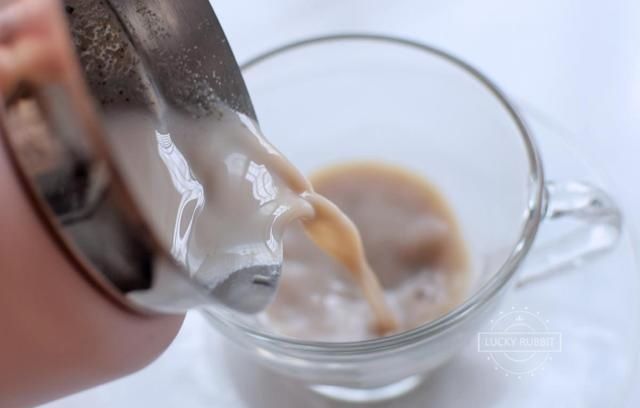 提前做好|秋天的早餐少不了它，做成豆浆比普通豆浆营养，每天一杯精神饱满