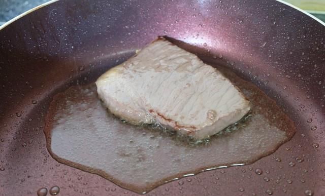  面条机|给女儿做的空心面，配上牛排蔬菜更好吃，圈友：这手艺可以开店了