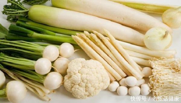 秋天多吃四白是哪四白(“秋吃白，病不来”！有钱没钱，多吃“4白”，滋阴润燥健康过秋)