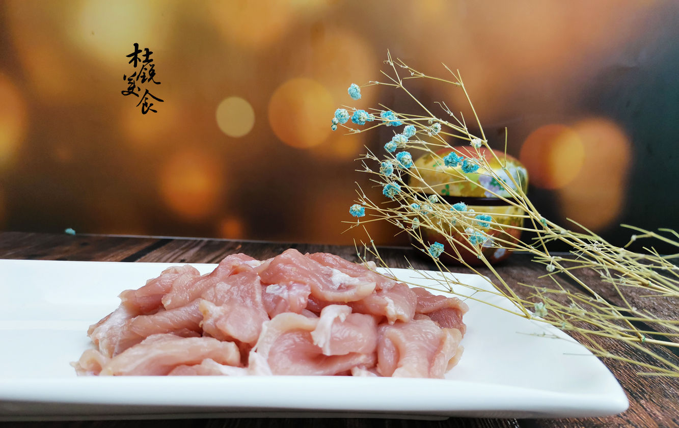  特别|这食材是真正“夏天第1食材”，与肉简单一炒，5分钟美味呈现