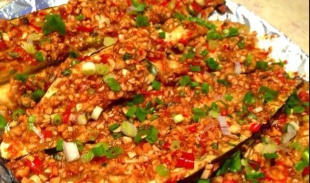 忘掉的美食就|烧烤中容易被忘掉的4种美食,图一误以为不划算,图四老板偷偷吃