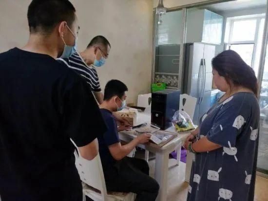 丰厚|报酬丰厚还发证书 但是这个“代言人”可不能当！