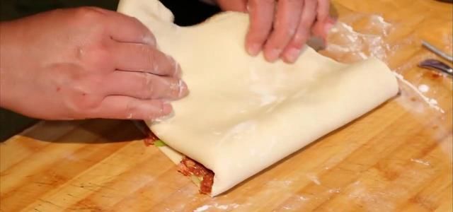  易学|大厨教你做酱香肉饼，外酥里嫩酱香十足，做法简单易学