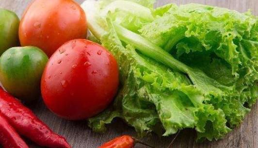  菜农|白菜包心期喷一喷醋，不仅可以量产而且营养足！买菜时候问问菜农