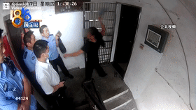 执法|老赖夫妻欠债不还,女子竟还挥菜刀阻扰执法