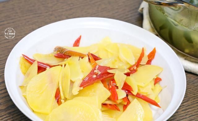 选择|晚餐不要吃得太辣太油，我选择这样搭配菜肴，给家人一顿健康饭菜