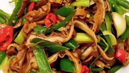  香辣|鲜香爽脆非常有营养，吃起来香辣爽口有嚼劲，绝对是一道下饭菜