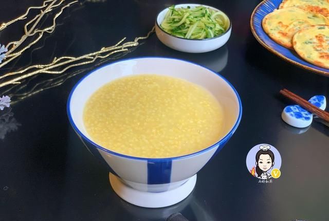 『切记』煮小米粥时,切记不要直接下冷水,掌握3个技巧,米油多,粥更香