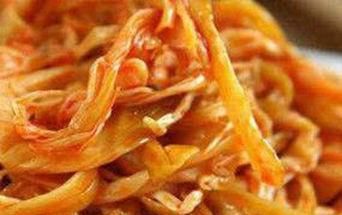  做法|红油金针菇，鲫鱼豆腐汤，凉拌苦瓜，蒜泥五花肉的做法