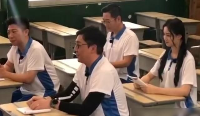  嘉宾|继姜贞羽后，徐艺洋也迎来新综艺，合作“嘉宾”个个都是一线大咖