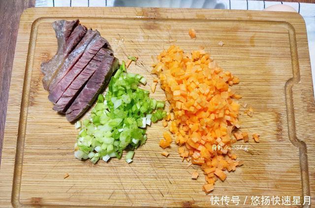  外酥|懒人早餐手抓饼巧变蔬菜鸡蛋饼，外酥里嫩，10分钟搞定早餐