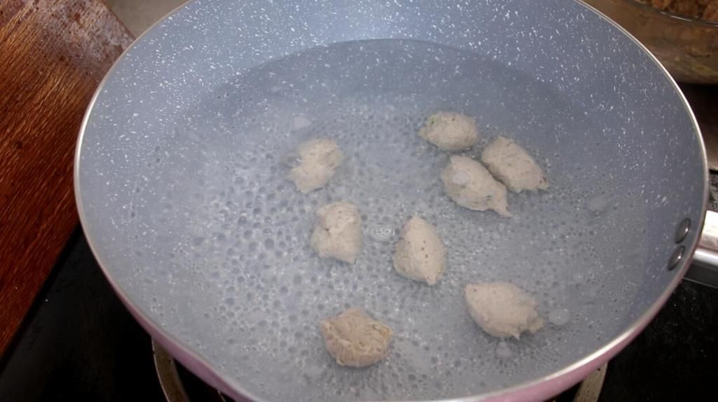  秋天|秋天要多吃莲藕，不炒不凉拌，常吃暖身又暖胃，上桌连汤汁都不剩