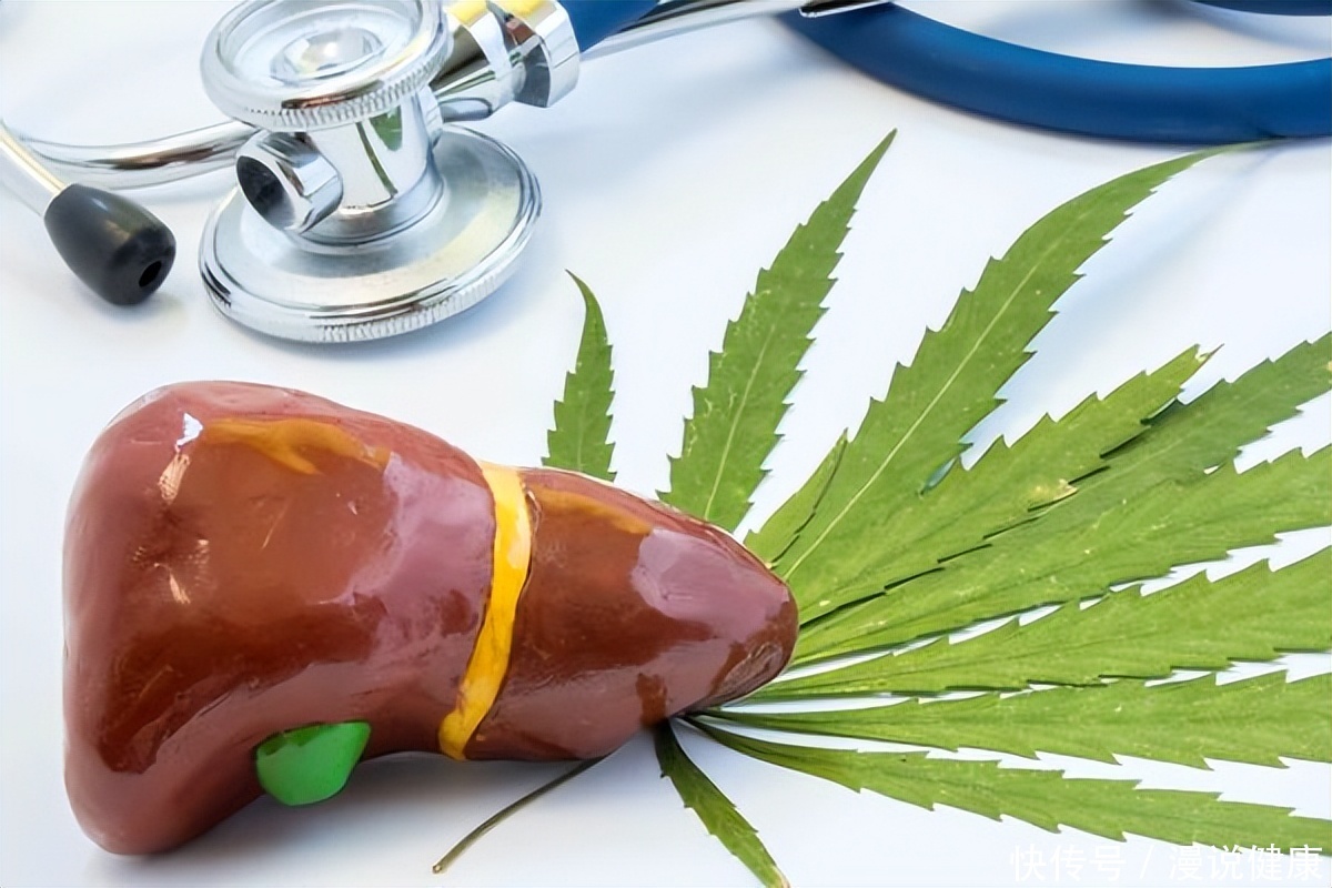 肝病患者注意肝病恶化的10大迹象(已经进入肝病的高发季节？避免肝病进一步加重，还需做好这5件事)