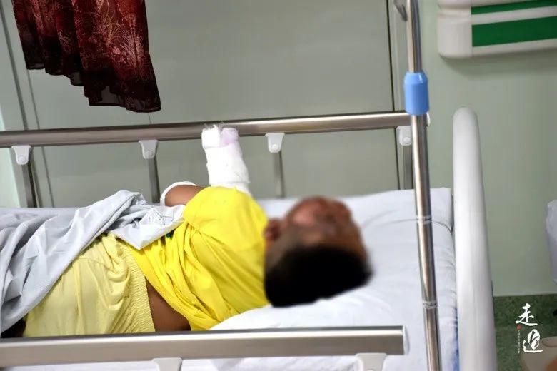  火场|噩耗传来：两进火场救子的爸爸，去世了……