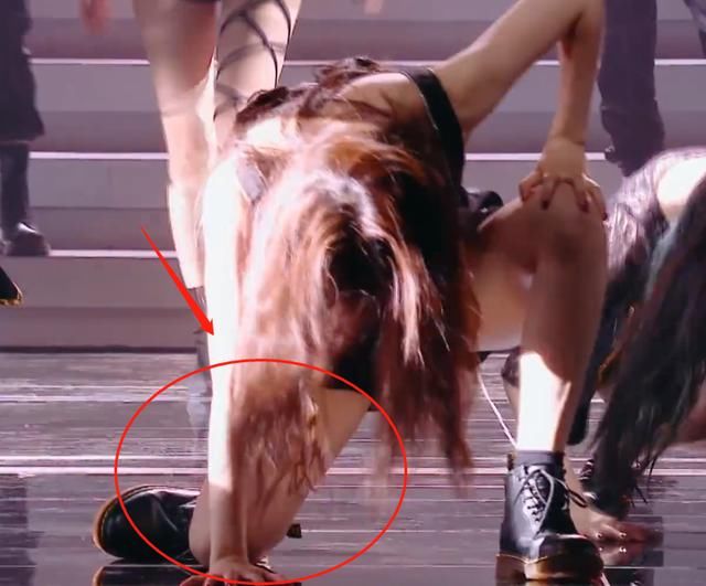  小组之间|浪姐三公个人battle舞台，张含韵第一成黑马，倒数第一却意难平