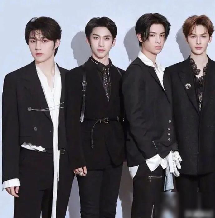  华七子|乐华召回了出道三人组，打算趁着这个机会重新捧华七子出道？