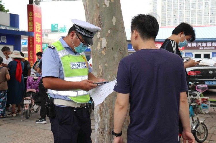 电动车|你挂牌了没?电动车正式挂牌上路,临沂交警开展集中整治行动